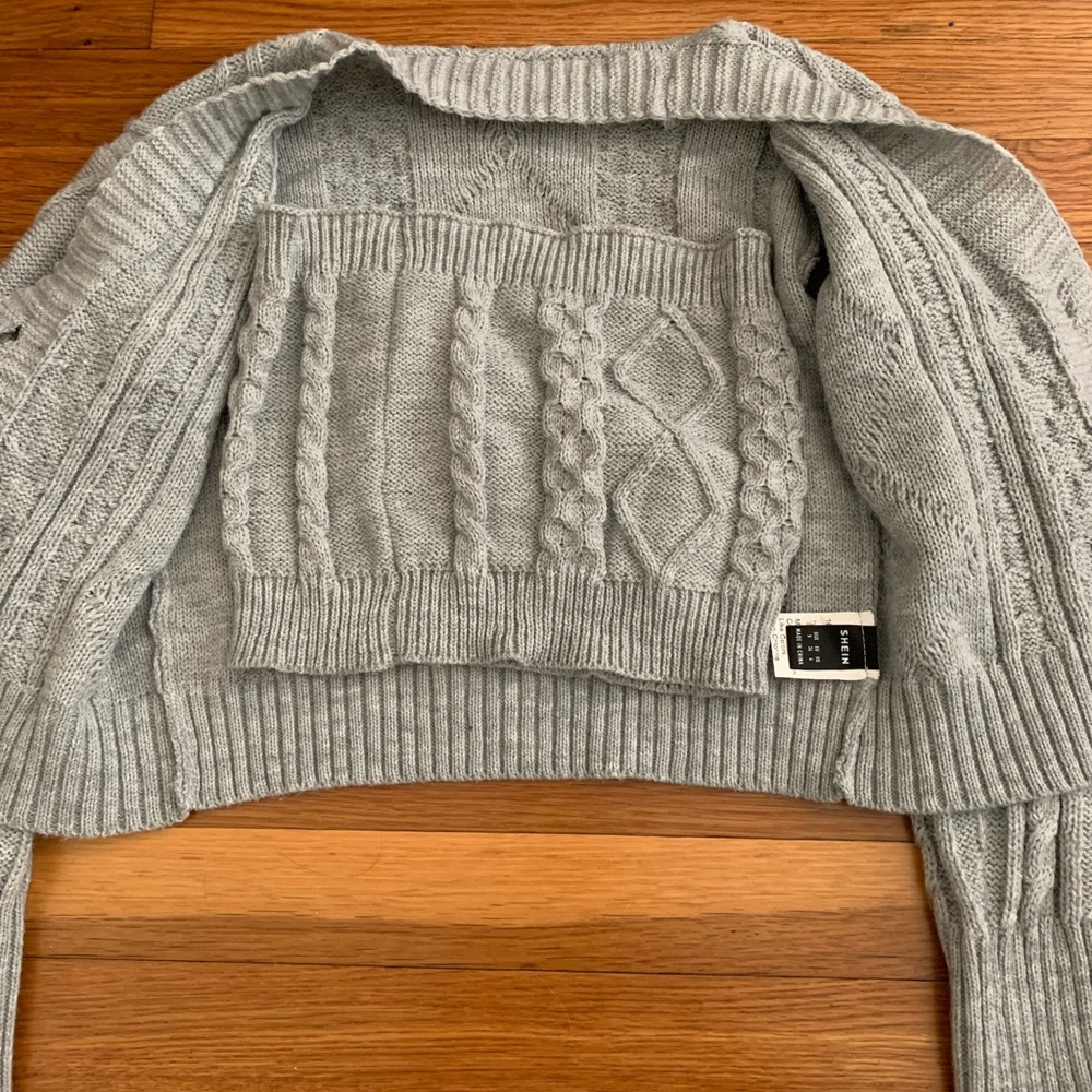 Cropped cardigan set